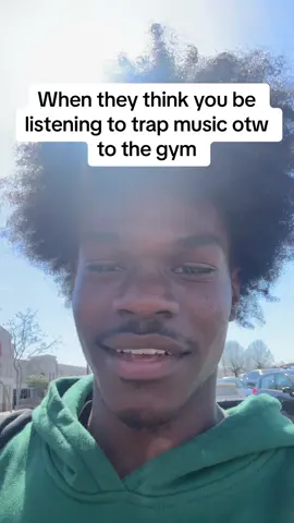 What yall be listening to ptw to the gym? 😂#gymbro #trainingwtav #gymhumor 