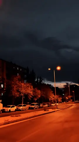 Meğerse Uyutmadığı Başkaları Varmış..
