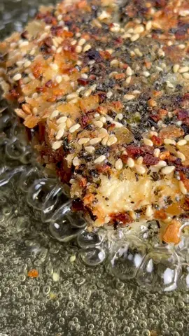 Crispy Furikake Fish Burger 🍔 🎣 Halibut (or sub any fish) encrusted in our Furikake Kelp Seasoning, sizzled and crisped to PERFECTION ✨ 👍 #fypシ #fishburger #homecooking #friedfish #alaska #kelp