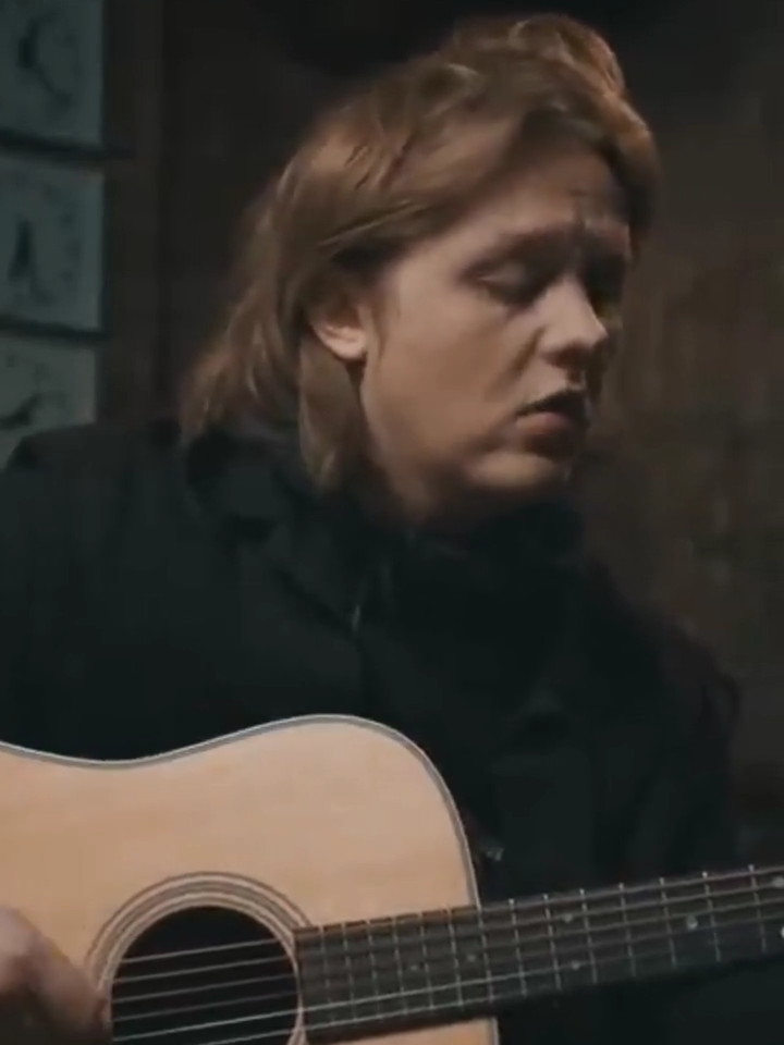 Lewis Capaldi - Someone You Loved (Acoustic) #LewisCapaldi #SomeoneYouLoved #Acoustic #MusicIsMyRadar