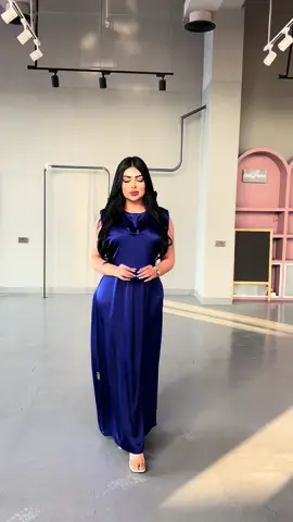 وصل الجديد ي بنات أرقى و أحلى الدرسات الخام حرير 🔥المقاسات المتوفره 52,53,54,55,56  الألوان أبيض ,بيج , أحمر , أزرق , أسود , نيلي   السعر 12 ريال 🇴🇲#دريسات #عمان #الامارات #السعودية #قطر #البحرين #الكويت #عبايه #كشخه 