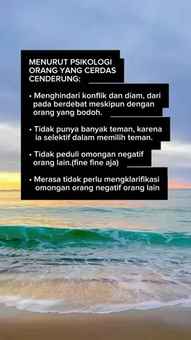 menurut psikologi orang yang cerdas cenderung #psikologi #faktapsikologi #karakter #kepribadian #cerdas 
