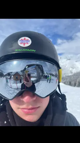 #devinelapersonne 🤣🤣faudra m’apprendre les montages tiktok 🤯#pourtoi 