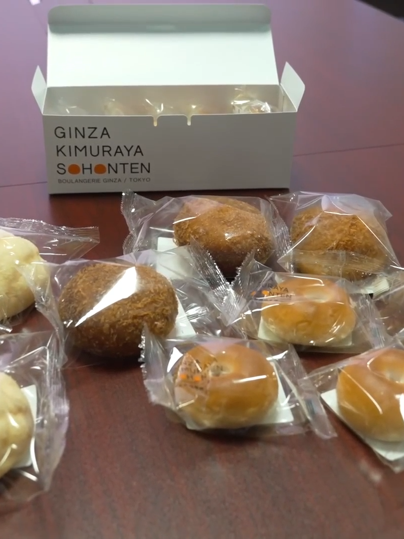 Mass production process of curry and melon bread at a traditional Japanese bakery founded in 1869 #process #processvideo #making #manufacturing #production #massproduction #factory #factorywork #viral #fyp #fypシ #foryou #foryoupage #trending