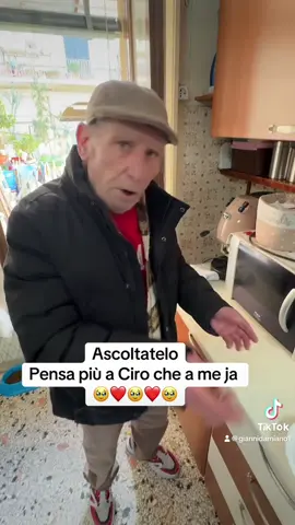🥹😂❤️ fa di tutto per darla a ciro #neiperte #perte 