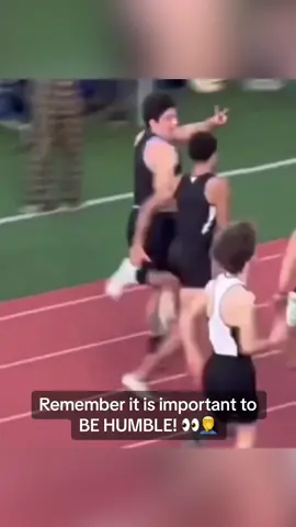 Instant Karma 😬 (Via cire_breezy/ig @ESPN ) #humble #lessons #karma #instantkarma #highschoolsports #trackandfield #Running #sprint #sprinting 