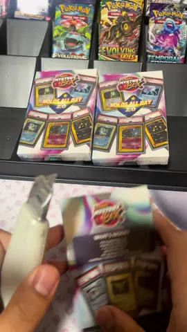 Iconic Mystery Boxes! #iconicmysterybox  #pokemon #pokemoncardsopening  #psa #pokecommunity #gradedslabs 