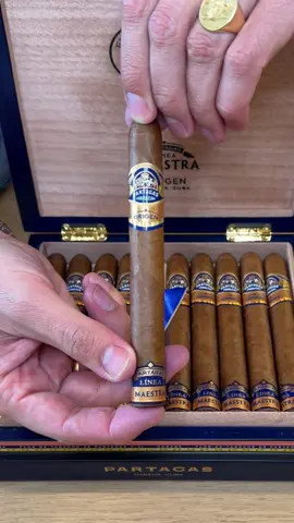 Partagas Linea Maestra Origen #asmr #unboxing 