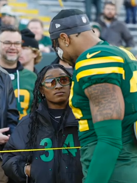 Simone Biles' husband Jonathan Owens is reportedly signing a two year deal with the Chicago Bears, according to ESPN. He was on the Green Bay Packers. #news #fyp #simonebiles #packers #bears