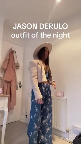 Outfit for Jason Derulo!!! 🩵😅🪩 #outfit #OOTD #ootn #concert #gig #outfitoftheday 