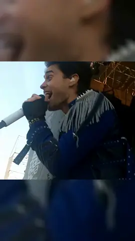 ARE YOU READY TO SCREAM CHILE?!? 🇨🇱 Who was here at this 2011 Lollapalooza Chile? See you TOMORROW at our Chile Sideshow and @lollapaloozacl festival FRIDAY 🚀