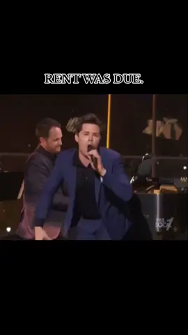 I can’t stop rewatching #itmustbehim #andrewrannells #singing #tenor #romanempire #fypシ #foryoupage 