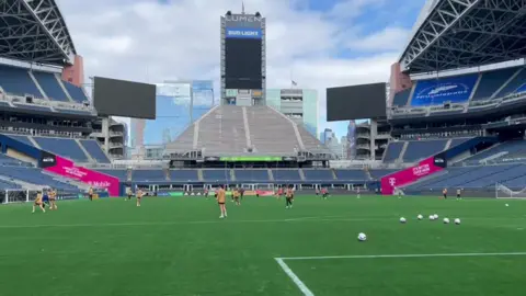 Here’s a look at @Reign FC training at Lumen Field! Their first home game is on Sunday, March 17th – visit reignfc.com for tickets & to view the full schedule ⚽️ #reignfc #seattle #seattlereignfc #reignreturns #womenssoccer #Soccer #NWSL #seattlesports #lumenfield 