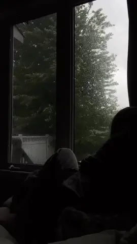 🍂✨ #vibes #vibess #vibessad #vibes2020 #sad #sadsong #melancolia #asthetic #asthectic #sonsoftheforest #chuva #nostalgia #nostalgic #foryou #fypシ #viralvideo #perfilnovo 