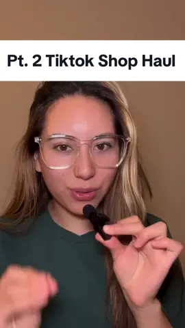 I am still obsessed with my blue light glasses 👩‍🏫 Excuse my sick voice 🫶🏻 #haul #tiktokshopfinds #tiktokshopping #shoppinghaul #haultiktok #contentcreator #microinfluencer 