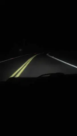 #rumba #colombia🇨🇴 #bjo #ttt #renault #fyp #disfruta #disfrutalavida #ruler #villeta #tolima #noche #nocta #oscuro #carretera #viaja #madrugada 