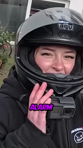 Ich beeindrucke Daria mit meinem Motorrad  #davidbost #motorrad #gehtsteil 