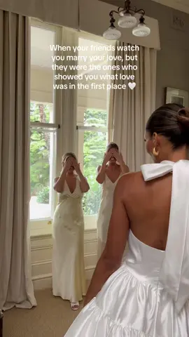 Tag a bride-to-be or bridesmaid 🕊️ #MESHKI #bridetobe #bridesmaids #weddinginspo #weddingday #fashiontiktok #fashioninspo #dress #outfit #bridesmaiddresses 