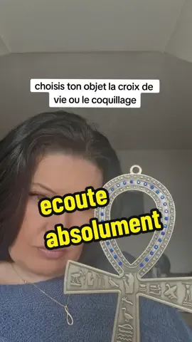 choisis ton objet il n'y a pas de hasard et laisse toi guider #medium #tiragedecartesgratuit #voyance 