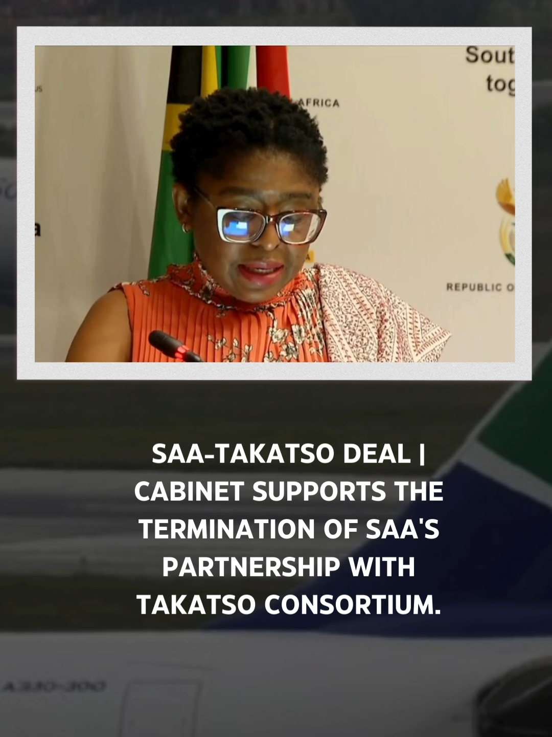 Cabinet says it supports the termination of SAA's partnership with Takatso Consortium. Addressing a media briefing a short while ago, Minister in the Presidency Khumbudzo Ntshavheni says government had to prioritise the fair value and ensure that the public interest is served. #sabc #sabcnews #breakingnews #saa-takatso #saa #fyp