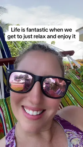 Travel, rest, relax, work a bit repeat! Im having the time of my life helping people do the same simple online business that i do. If you have an interest in personal development and want more info ➡️ yourfreedomtothrive.com #costarica🇨🇷 #digitalnomads #onlinebusiness #canadian🇨🇦 #fyp 