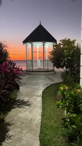 Sunset in St. Lucia 🌊🌅 #sunset #stlucia #villabeachcottages #holiday #beachvacation #caribbean 