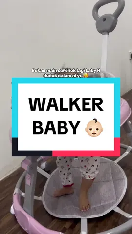 Comel sangat baby walker ni kan siap ada pemegang lagi boleh la tolak2 baby nanti. Berbaloi sangat beli untuk anak.. kalau beli kat luar tak dapat harga macamni 🤭 #babywalker #walkerbaby #babywalkermurah #baby6month #LearnOnTikTok 