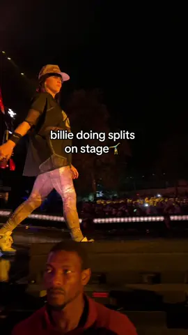 our flexible queen🤸‍♀️⭐️ which one is your favourite?? @BILLIE EILISH #billieeilish #billie #eilish #fyp #billiestan #billieeilishfan #fypシ #billieeilishedits #concert #festival 
