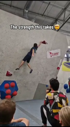 👏👏👏 (via rikischwark/IG) #rockclimbing #jump #climb #strength #skill #coordination  