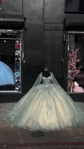 Fairy Vibes💫🧚  Available at Vals Xv boutique💚 Click the link in our bio to schedule a try on appointment ✨@Princesa  #quince #quinceañera #xv #15 #16 #sweet16 #sweet15 #ballgown #sagegreen #quincedress #valsxv #valsxvboutique #misxvaños #misxv #cape #train #fyp #viral #fairy #princess #princesa #sagegreen #greenquincedress  