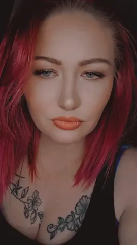 the smile says all......  #inlove #relatable #trend #foryoupage #foryou #fyp #viral #lipsync #trendingsong #thewayyoumakemefeel #lovestory #thatsmile 