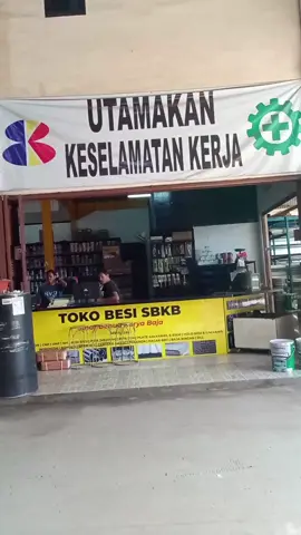 #fyp #cantermaniaindonesia #pejuangrupiah #salamsatuaspaltigapedal #drivermudaindonesia 