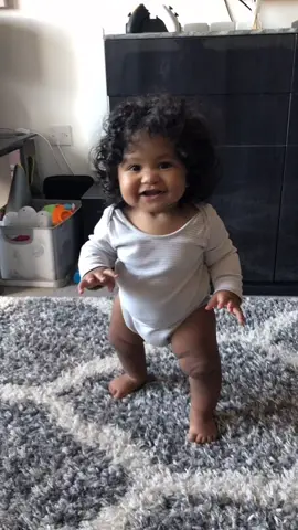 throwback 🙂❤ Credits: @Fatima Flatt  . . . . . . . #cute #blackbabies #newborn #cutebaby #viral 