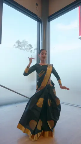 முதல் கனவே✨ DC: @Luckij #mudhalkanave #bharathanatyam #classical #semiclassical #culture #saree #choreography #tamilsong #dancer #tiktokdance #dance  #fyp #foryoupage 
