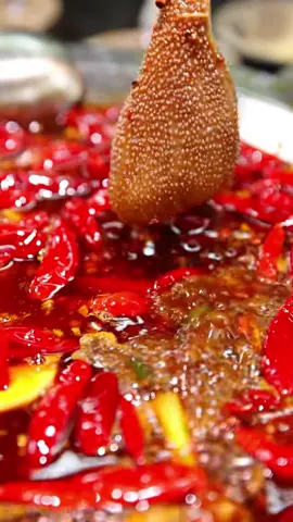 bạn đã từng ăn lẩu cay Trùng Khánh chưa? #tuxuyenfood #lautrungkhanh 