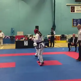 Yet again another falling clip 😭 #taekwondo #taekwondogirl #taekwondofighter #taekwondokicks #taekwondogirls #taekwondokick #taekwondoitf #taekwondokids #fighter #fight #kicks #itf #kick #blackbelt #fail #funnyfail #fall #fails #funny #sparring #reverse #turning #reverseturningkick #ouch #oof #bigfail #redvsblue #bluevsred #competition #british #champion #britishchampion #funnyvideo #anotherfail #accident #foryou #foryoupage #fyp #fypシ #viral #plsgoviral #blowup 