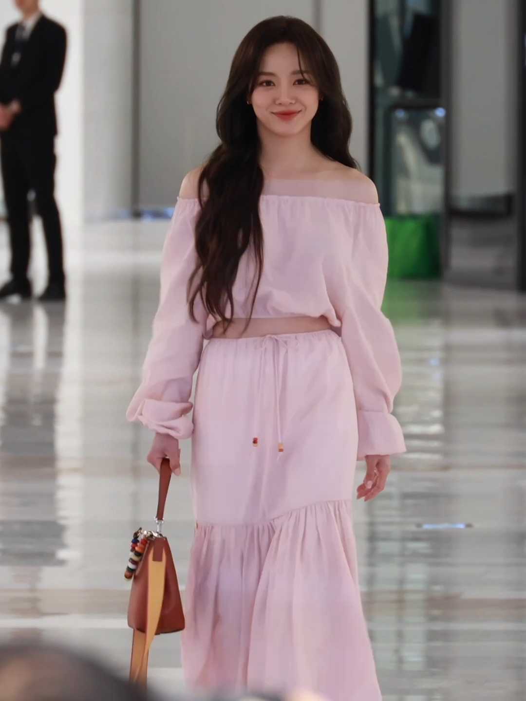 ✔️김세정 #KimSejeong #LONGCHAMP #김세정 #롱샴