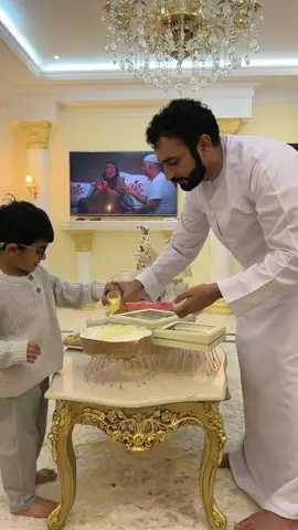 حد فخاطره 😋 