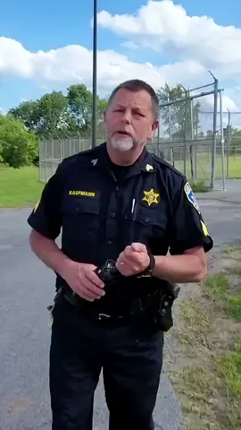 You Don't Belong Here! 😡 #firstamendmentaudit #1stamendment #copsoftiktok #dismissed #wethepeople #policeofficer #lawsuit #constitution #copwatch