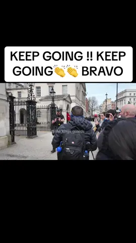 Keep Going!! Keep Going!! BRAVO!! STAY THERE!! #horseguardsparade #changingoftheguards #thekingsguards #horse #foryoupage #tiktokviral #tiktokbeta #fyp #foryou #fypシ #fanpage #tourists #London #trending #tiktokuk #London#trending #follow #subscribe #like #share 