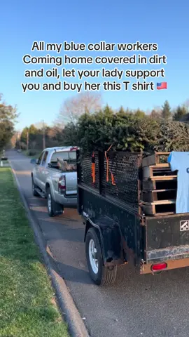 She’ll love it 💪🏼🇺🇸😎#bluecollar #TikTokShop #dirtyhands #hardwork 
