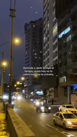 Mañana te extraña 😔🌻 #parati #viral #fyp #fouryou #parati #frases #piel #pieltiagopzk #letrasdecanciones #lyrics #speedsongs #amor #edificio #miraflores #enparati 