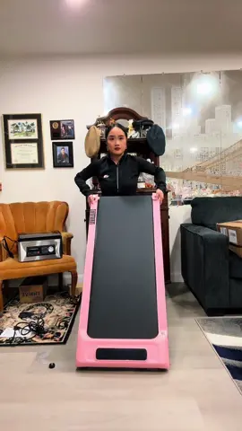 $100 OR LESS TREADMILL WALKING PAD THAT FITS UNDER YOUR DESK, TAKES LESS THAN 5 MIN TO SET UP, IS LIGHT WEIGHT, BUT STURDY. Don't underestimate the power of simply walking. Having a walking pad at home will be a game changer in your workout routine, your fitness journey, staying healthy, happy fit and snatched. #walkingpad #walkingpadtreadmill #walkingpadreview #healthy #debloat #snatched #walking #powerofwalking #walkingpadresults #walkingpadbeforeandafter #workoutathome #walkingpadunderdesk #TikTokShop #tiktokshopblackfriday #foodiesushiqueen #staysnatched #stayfit #stayfitchallenge #stayfitchallenge #loseweightchallenge #loseweighttips #loseweightforgood #maintainweight #weightloss #weightlosstips #diethacks #diettips #dietculture #weightloss #heathjourney #healthylifestyle #Fitness #fit #fitlifestyle #fitness#fitnesstips #fitnessroutine #stayactive #loseweigth #loseweighttips #weightlosscheck #weightlossprogress #stayactive #neatexercise #burncalories #burncaloriesfast #burncaloriesathome #caloriesburned 