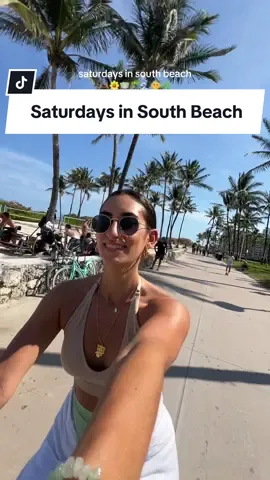 Def got tf out of South Beach before the ratchetness kicked in though 😭 #miamilifestyle #miamibeach #southbeachmiami #miamibrunch #brunchideas #cafebastillemiami 