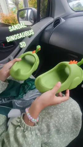Yang Mau Sandal Lebaran Lucu😁 Checkout Skr Juga, Angola Sandal Dinosaurus EVA H45 Sandal Main Unisex/Sandal Santai Kartun Dino / Sandal Lucu Import Anti Licin . . #sandal #dino #unisex #fashion #wanita #sandallucu #affiliate #ramadanekstraseru 