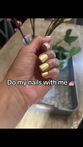 Not a huge fan of this color but it’ll do 💅🏼…If you’re like me and hate waiting at the nail salon to get your nails done, you need this uv light in your life! #gelnails #nails #busymomlife #wildsaturdaynight 