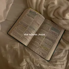 🎀✝️ - #hakqiwe #christian #christiantiktok #xyzbca #fypシ #foryou #God #fy #christianity #Jesus #Jesuslovesyou #christiangirl #advice #prayer #thatgirl #thatgirlaesthetic #visionboard #visionboard2024 ib: @your vision board 💕