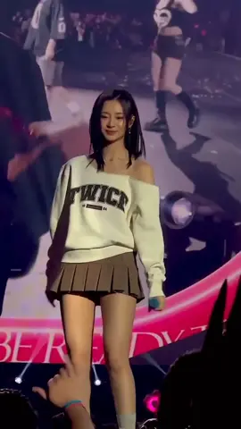Tzuyu is mood ❤ #fypシ #fyp #twice #twicetzuyu #choutzuyu #tzuyu #idol #visual #xyzbca 