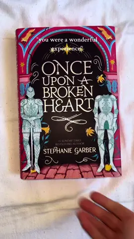 when the sequel is better >>> || #ouabh #onceuponabrokenheart #stephaniegarber #jacks #evangelinefox #princeofhearts #caraval #theballadofneverafter #thecursefortruelove #caravalseries #book #books #bookish #BookTok #booktoker #bookworm #booknerd #bookrecs #bookrec #bookclub #bookreccomendations #fantasybook #fantasy #fantasyromance #fantasybook #fantasybooktok #fantasybookrec #fantasyromancebooktok #fantasyromancebooks #fantasyromanceseries #romantasy #romantasybook #romantasybooktok #romantasybookrec #bookhaul #bookvlog #readingvlog 