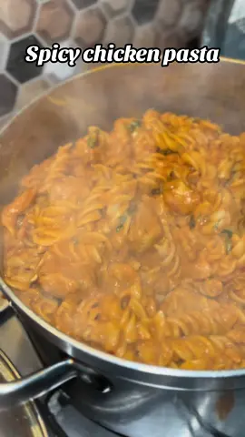 Spicy chicken pasta using @sayxxx recipe  #ramadhanrecipe #ramadanrecipes #pasta #spicypasta #ramadanrecipeforiftar #ramadanrecipe 